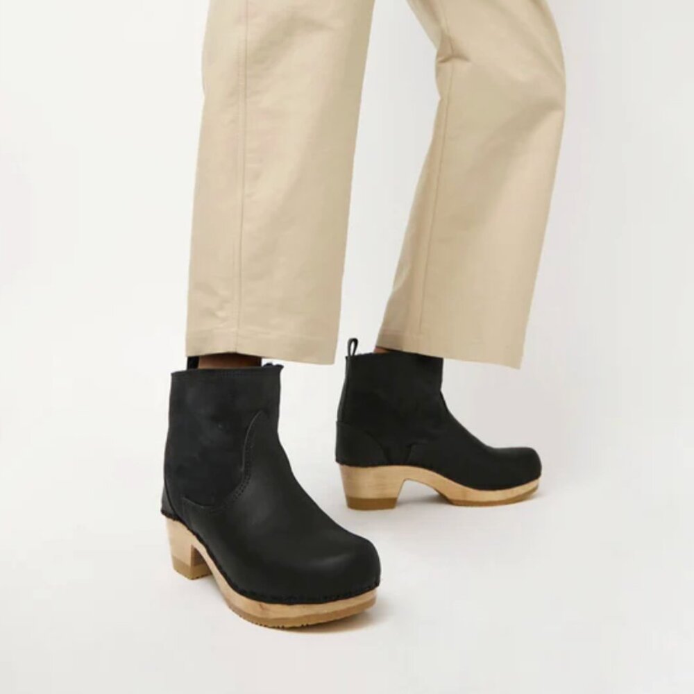 No. 6 5” pull on shearling clog boot